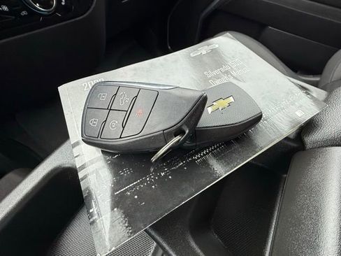 Used 2022 Chevrolet Silverado 1500 RST w/ Z71 Off-Road Package image 31