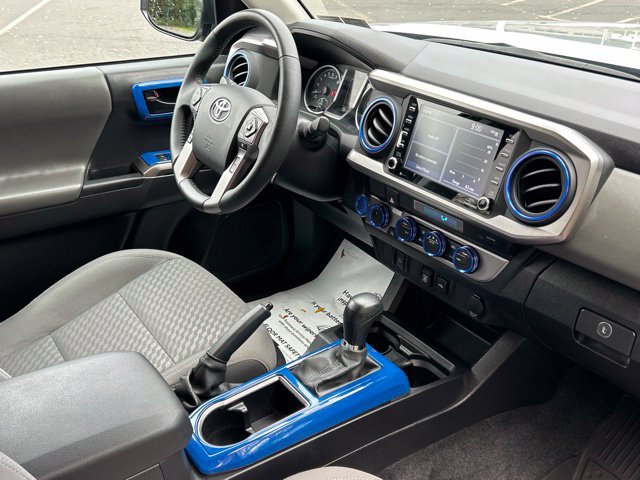 Used 2023 Toyota Tacoma SR5 AWD/4WD image 26