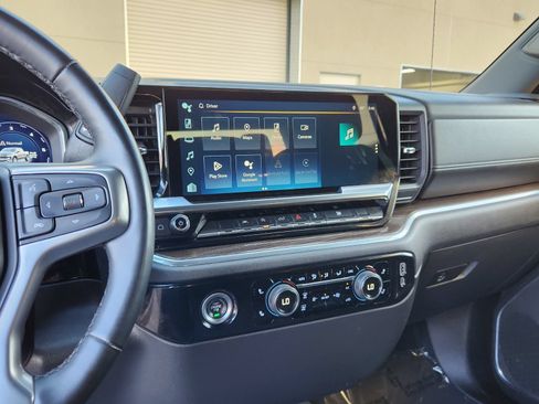 Used 2023 Chevrolet Silverado 1500 LT w/ Work Truck Package AWD/4WD image 19
