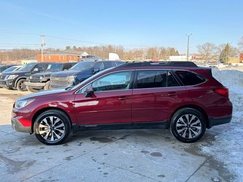 Used 2017 Subaru Outback 2.5i Limited image 5