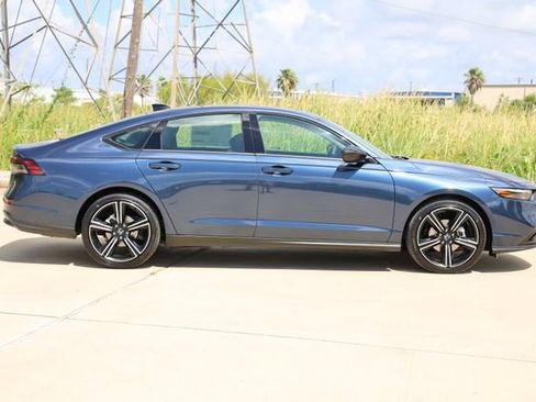 New 2026 Honda Accord SE image 4