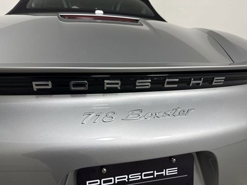 Certified 2018 Porsche 718 Boxster RWD image 19