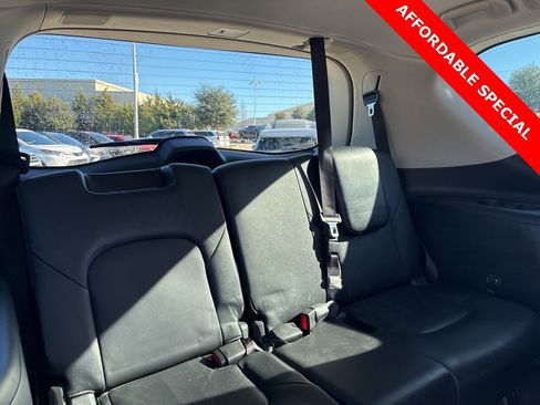 Used 2018 INFINITI QX80 Base image 9