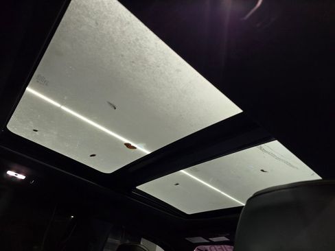 Used 2018 Ford F150 Platinum w/ FX4 Off-Road Package image 44