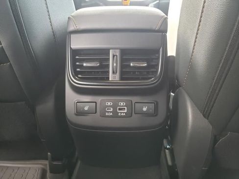 Certified 2025 Subaru Outback Wilderness AWD/4WD image 13