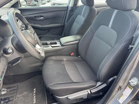 Used 2023 Nissan Sentra SV image 6