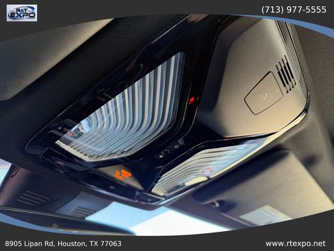 Used 2020 BMW 330i Sedan w/ Convenience Package RWD image 42