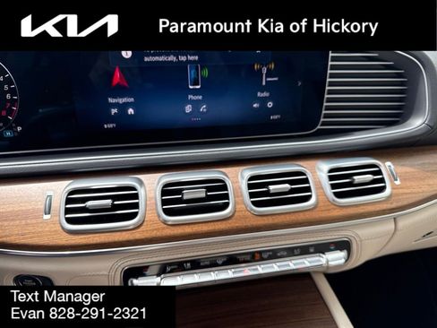 Used 2025 Mercedes-Benz GLE 450e 4MATIC image 25