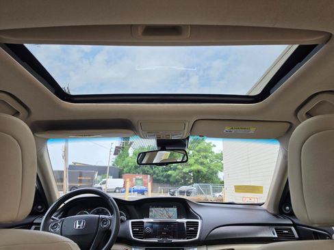 Used 2015 Honda Accord EX-L image 15