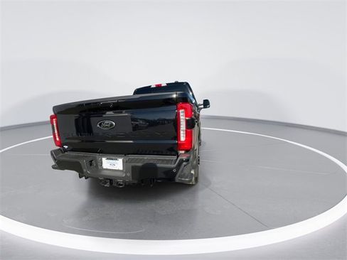 Used 2024 Ford F250 Lariat w/ Lariat Ultimate Package image 9