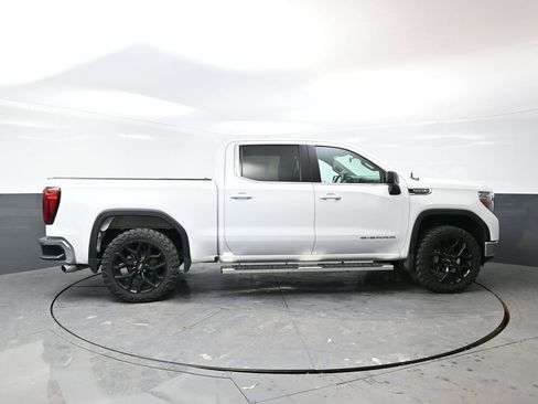 Used 2019 GMC Sierra 1500 SLE w/ Fleet Comfort Package AWD/4WD image 2