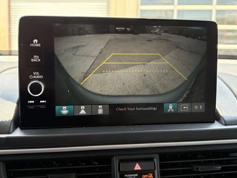 Used 2023 Honda Pilot EX-L image 19