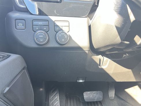 New 2026 Chevrolet Silverado 1500 LT image 18