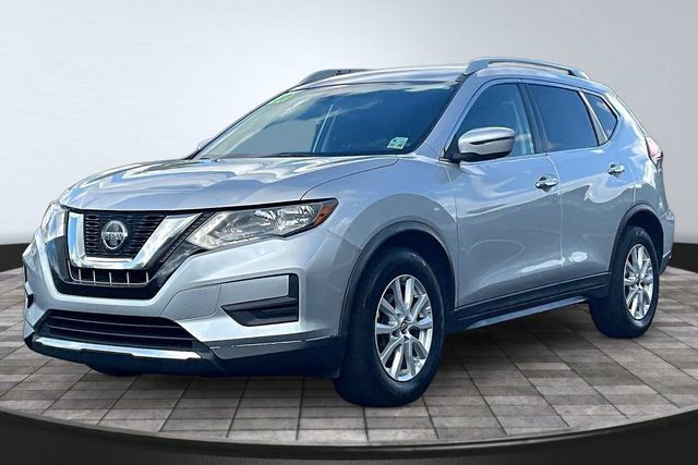 Used 2020 Nissan Rogue SV FWD image 1