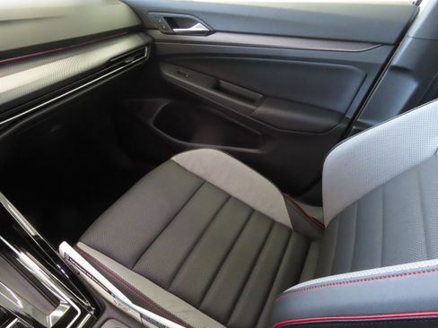 New 2026 Volkswagen GTI SE image 21