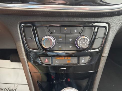 Certified 2022 Buick Encore Preferred w/ Safety Package image 20