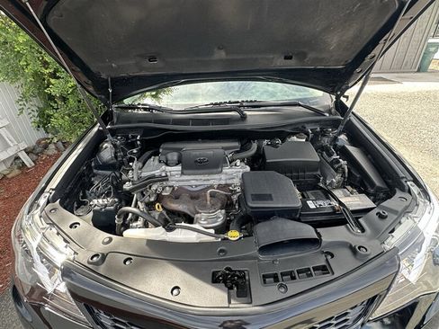 Used 2012 Toyota Camry SE FWD image 26