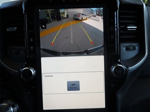 Used 2023 RAM 1500 Laramie image 16