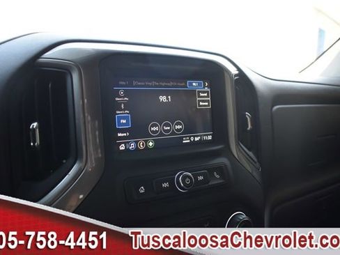 Used 2025 Chevrolet Silverado 1500 Custom image 30