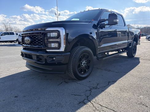 New 2026 Ford F350 Lariat w/ Black Appearance Package AWD/4WD image 8