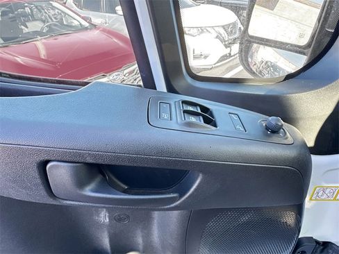 Used 2024 RAM ProMaster 2500 w/ Safety Group image 12