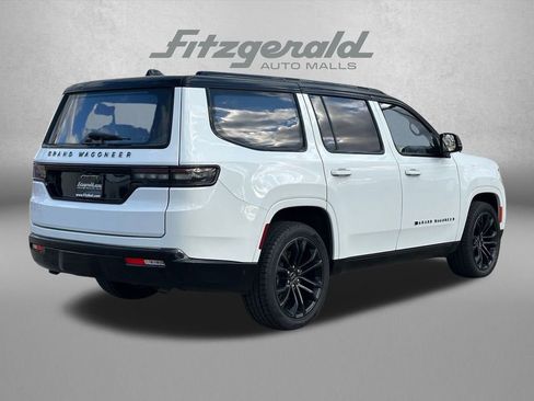 Used 2024 Jeep Grand Wagoneer Series II w/ Quick Order Packagew 28T image 5