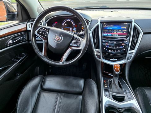 Used 2016 Cadillac SRX Luxury w/ Driver Awareness Package image 19