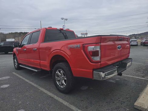Used 2023 Ford F150 Lariat w/ Trailer Tow Package image 5