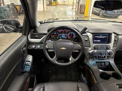 Used 2017 Chevrolet Tahoe LT image 23