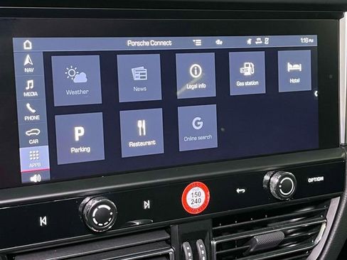 Certified 2023 Porsche Macan Turbo AWD/4WD image 29