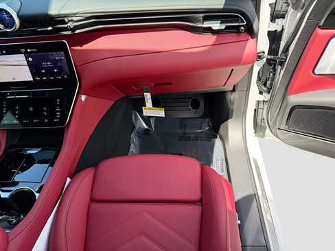 New 2026 Maserati Grecale Modena AWD/4WD image 17