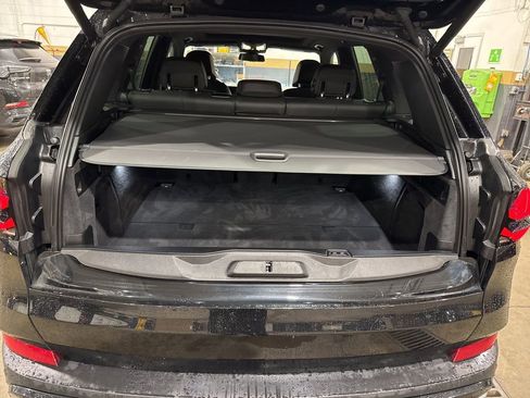 Used 2025 BMW X5 xDrive50e image 54