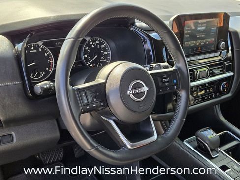 Used 2024 Nissan Pathfinder SV FWD image 23