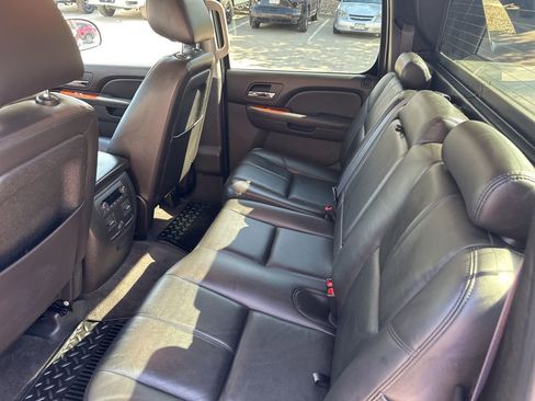 Certified 2011 Chevrolet Avalanche LT w/ Texas Edition RWD image 17
