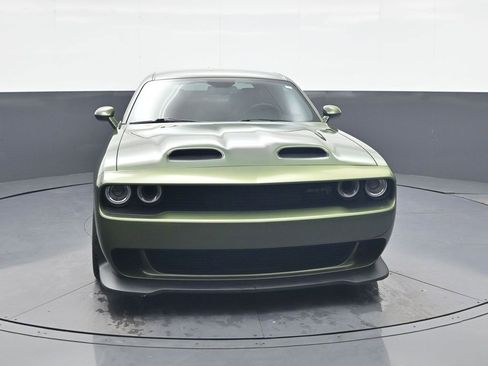 Used 2022 Dodge Challenger SRT Hellcat w/ Plus Package image 2