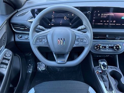 New 2026 Buick Envista Preferred image 15