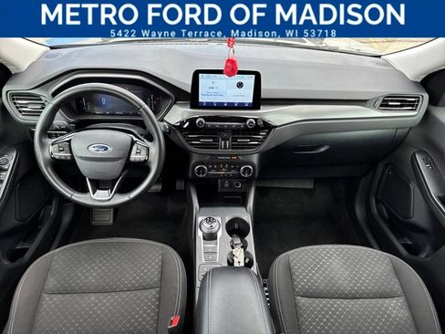 Used 2024 Ford Escape Active AWD/4WD image 14