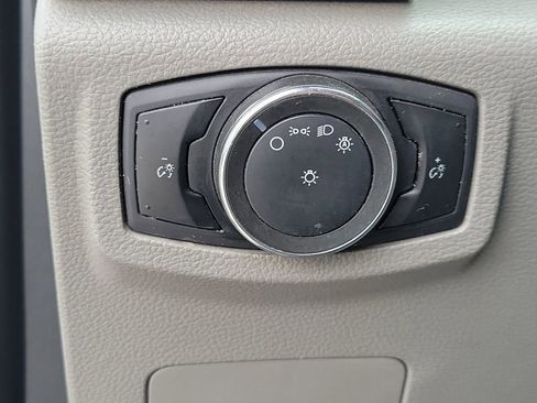 Used 2021 Ford F550 4x4 Regular Cab Super Duty image 27