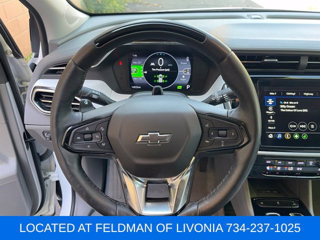 Used 2023 Chevrolet Bolt EUV Premier w/ Super Cruise Package FWD image 11