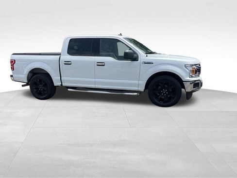 Used 2020 Ford F150 XLT RWD image 2
