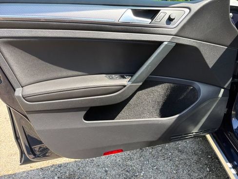 Used 2019 Volkswagen Golf Alltrack S AWD/4WD image 12