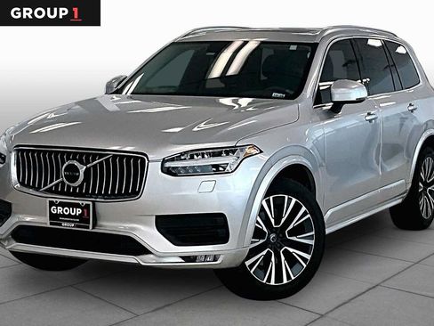 Used 2022 Volvo XC90 T5 Momentum w/ Climate Package FWD image 1