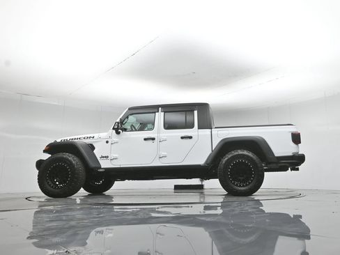 Used 2023 Jeep Gladiator Rubicon AWD/4WD image 53