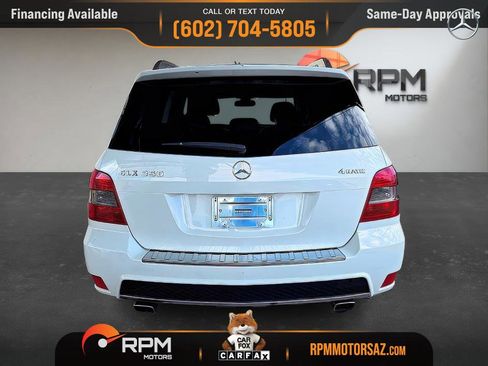 Used 2011 Mercedes-Benz GLK 350 4MATIC image 5