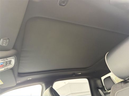 New 2026 RAM 1500 Laramie w/ Night Edition image 38