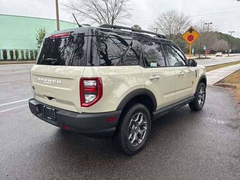 Used 2024 Ford Bronco Sport Badlands w/ Premium Package image 3