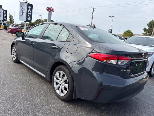 Used 2026 Toyota Corolla LE FWD image 17