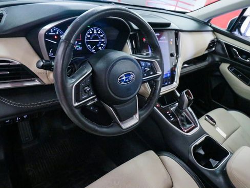 Used 2022 Subaru Outback Limited AWD/4WD image 11