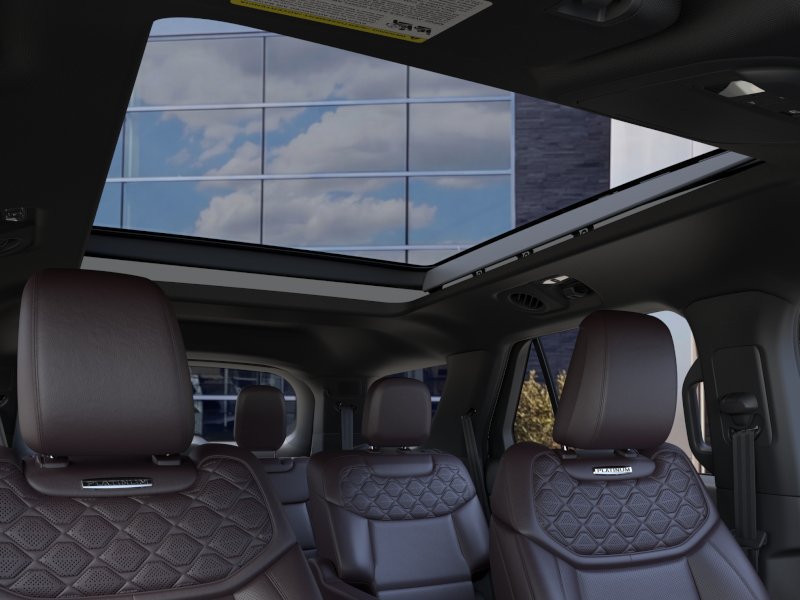 New 2026 Ford Explorer Platinum w/ LUX Leather Package AWD/4WD image 32