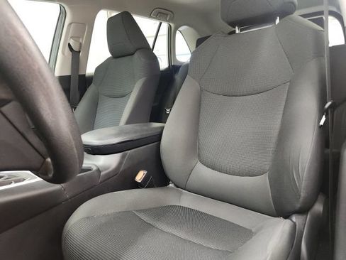 Used 2024 Toyota RAV4 LE FWD image 13